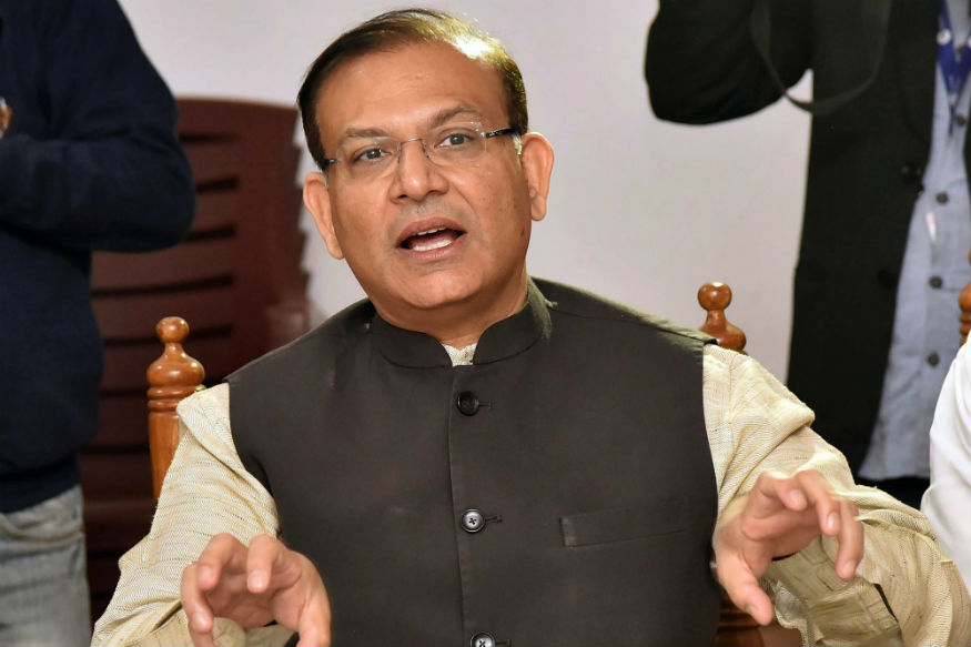 उड्‌डयन मंत्री जयंत सिन्हा ने कहा- लंबी दूरी में ऑटो से सस्ता पड़ता है हवाई सफर